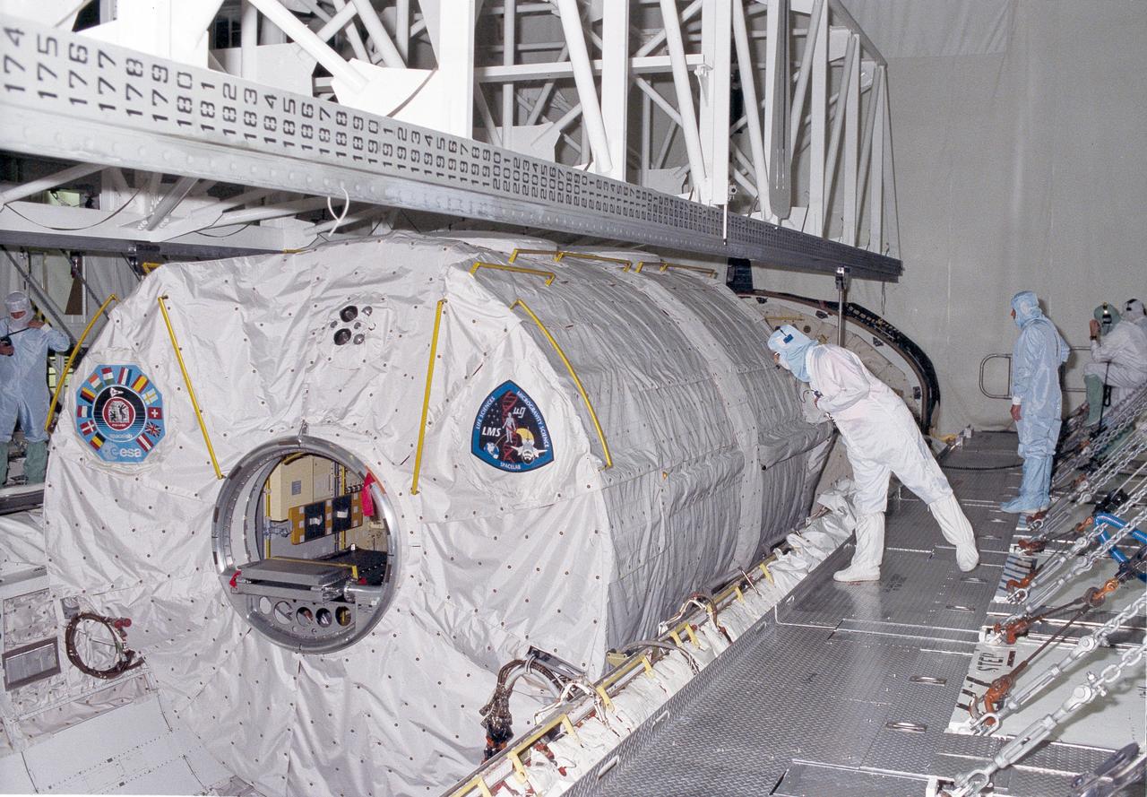 Life and Microgravity Spacelab official NASA archive view