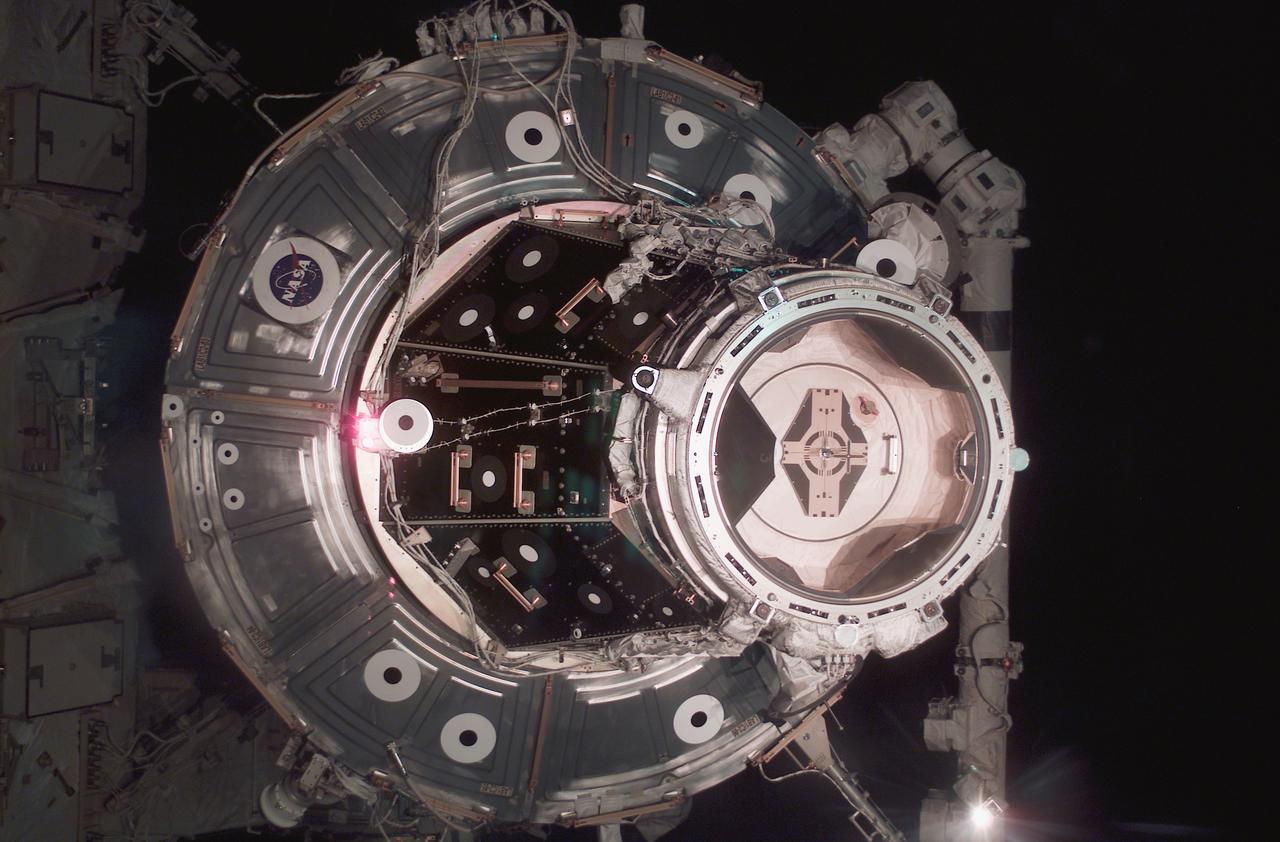 STS-111 mission logo