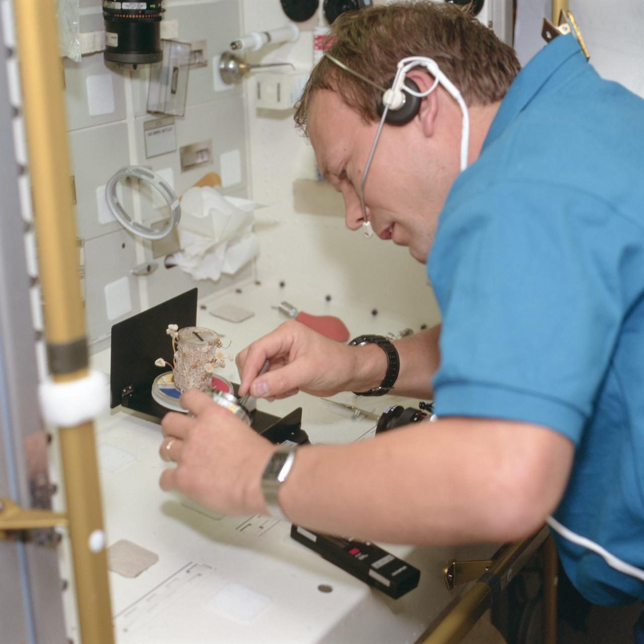 Spacelab D-2 official NASA archive view
